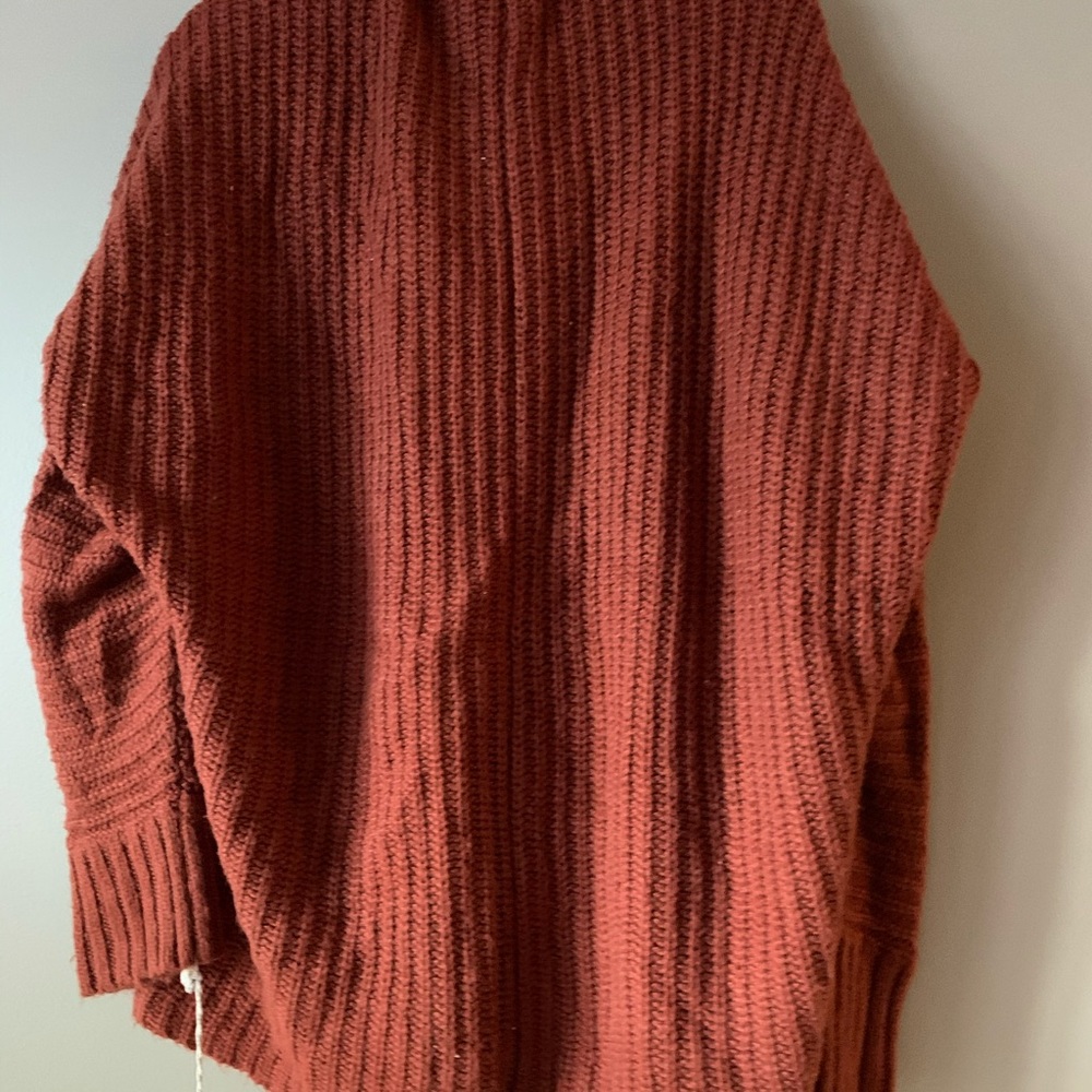 Sweater - Picture 5 of 5